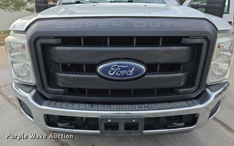 image for item FI0724 2015 Ford F250 Super Duty pickup truck