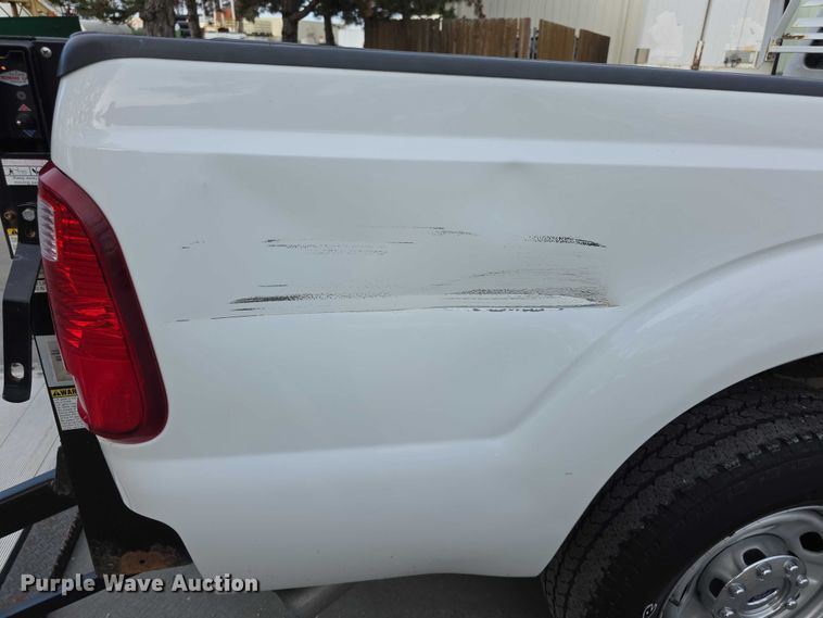 image for item FI0724 2015 Ford F250 Super Duty pickup truck