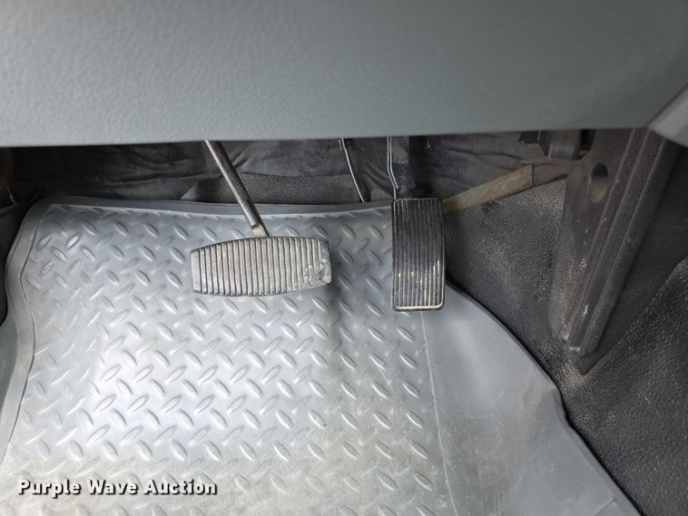 image for item FI0724 2015 Ford F250 Super Duty pickup truck