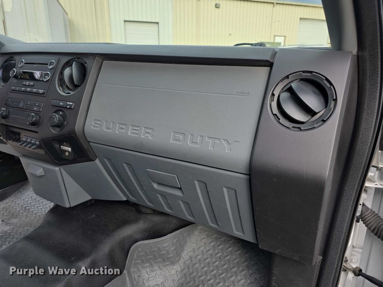 image for item FI0724 2015 Ford F250 Super Duty pickup truck