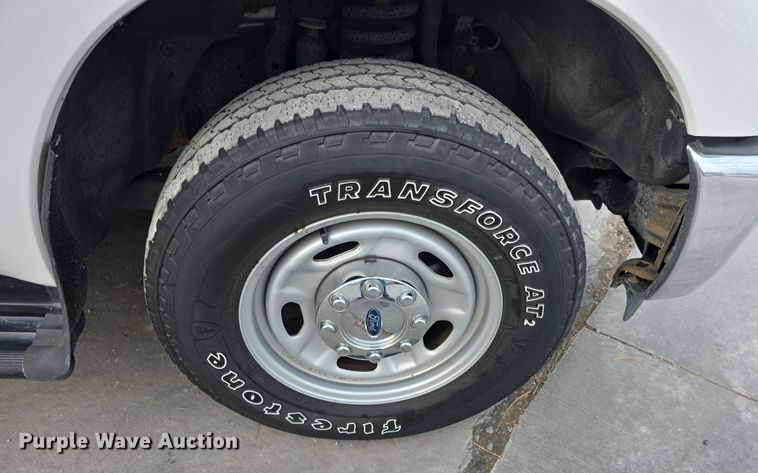 image for item FI0724 2015 Ford F250 Super Duty pickup truck