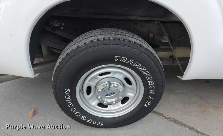 image for item FI0724 2015 Ford F250 Super Duty pickup truck