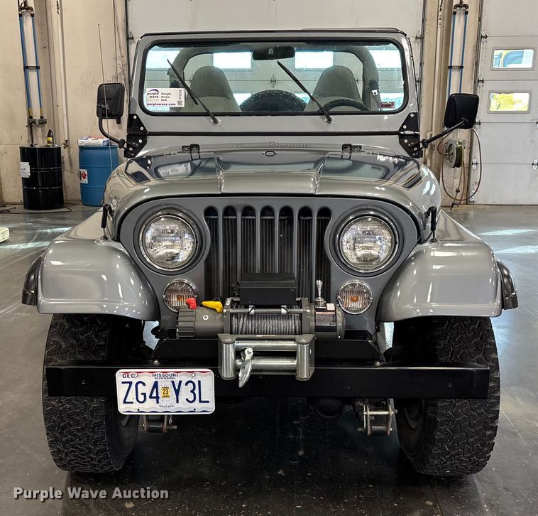 image for item FI1515 1977 Jeep CJ5 Renegade SUV