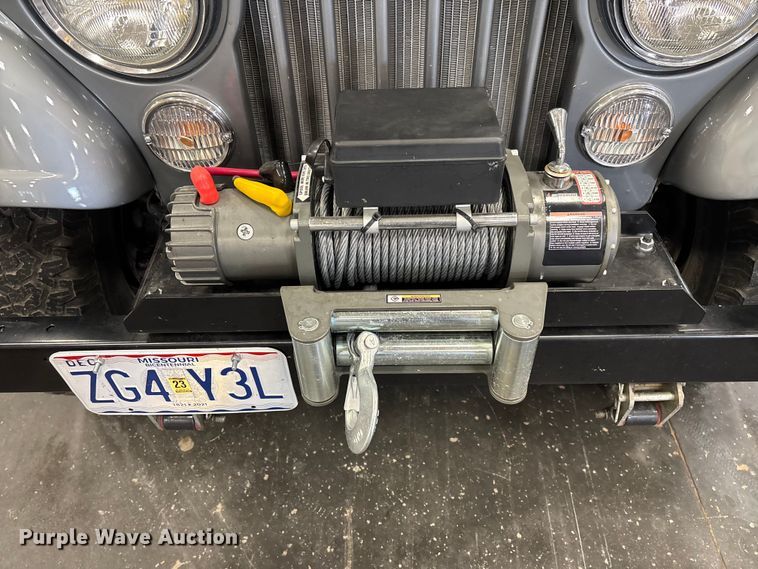 image for item FI1515 1977 Jeep CJ5 Renegade SUV