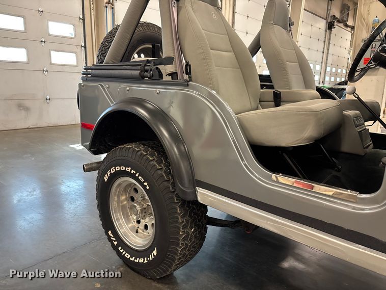 image for item FI1515 1977 Jeep CJ5 Renegade SUV