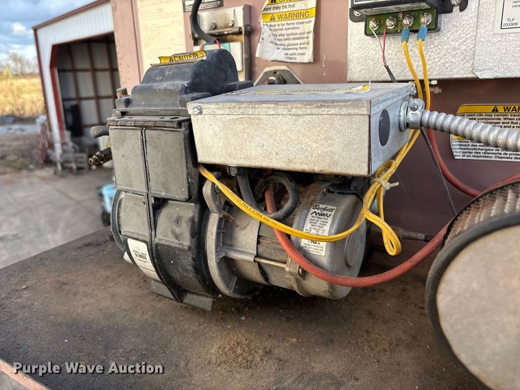 image for item FI1521 2004 Reznor RA140 waste oil heater