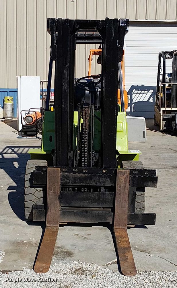 image for item FK0698 Clark GPS-30MB  forklift