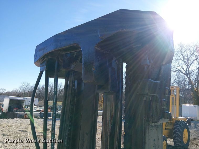 image for item FK0698 Clark GPS-30MB  forklift