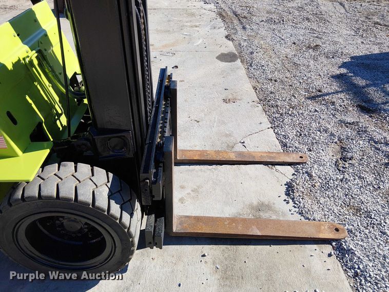 image for item FK0698 Clark GPS-30MB  forklift