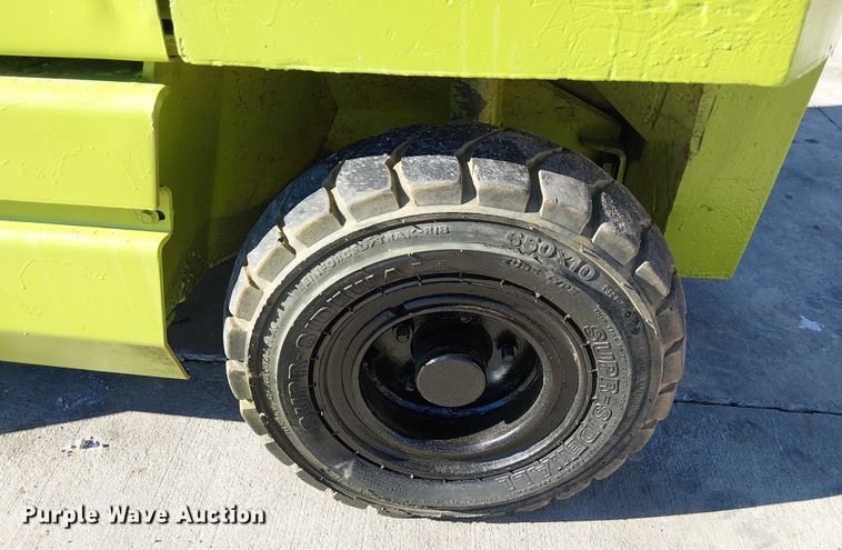 image for item FK0698 Clark GPS-30MB  forklift