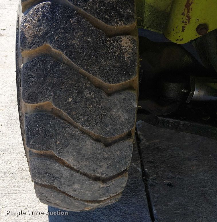 image for item FK0698 Clark GPS-30MB  forklift