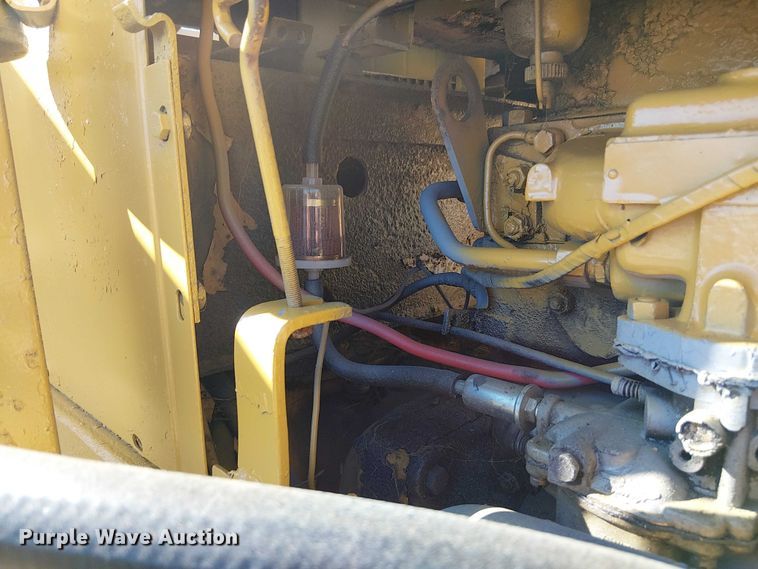 image for item FK0699 Massey Ferguson MF2500 forklift