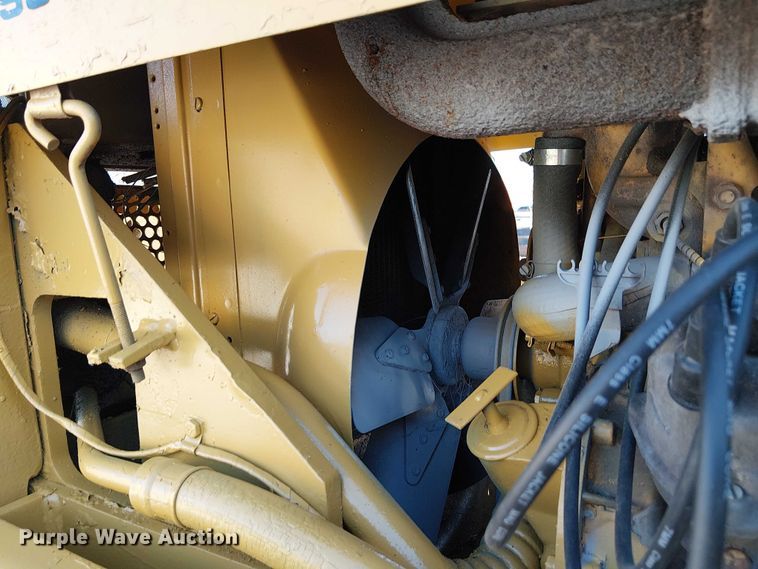 image for item FK0699 Massey Ferguson MF2500 forklift