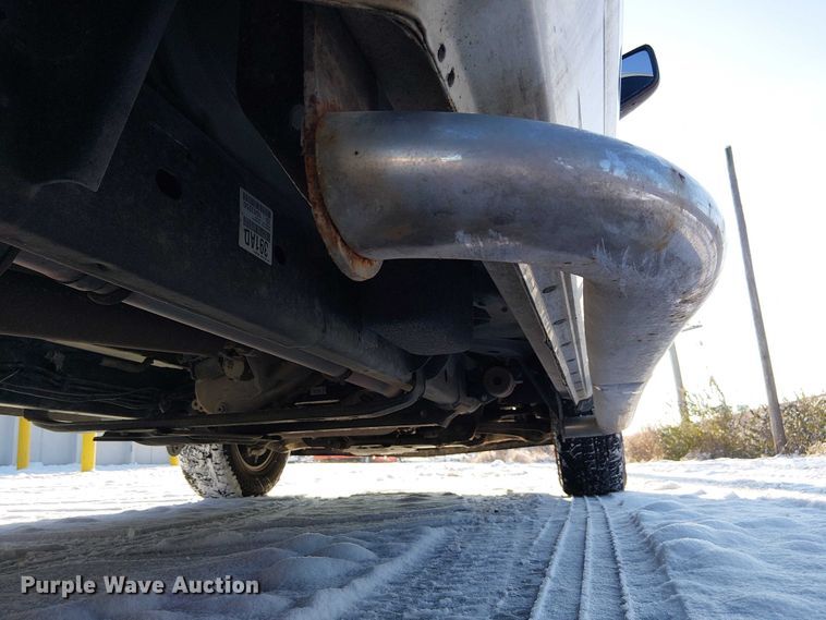 image for item FK0723 2014 RAM 1500 Crew Cab pickup truck