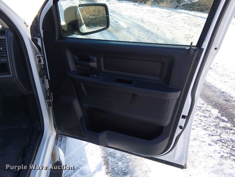 image for item FK0723 2014 RAM 1500 Crew Cab pickup truck