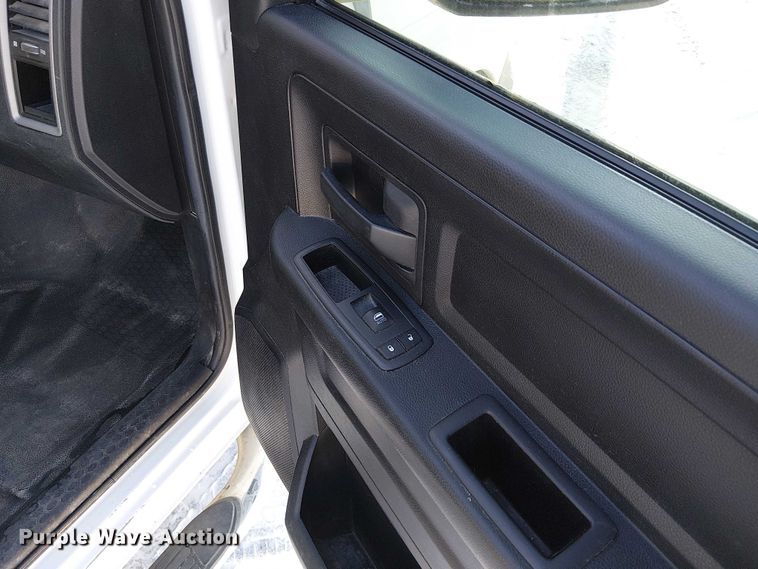 image for item FK0723 2014 RAM 1500 Crew Cab pickup truck