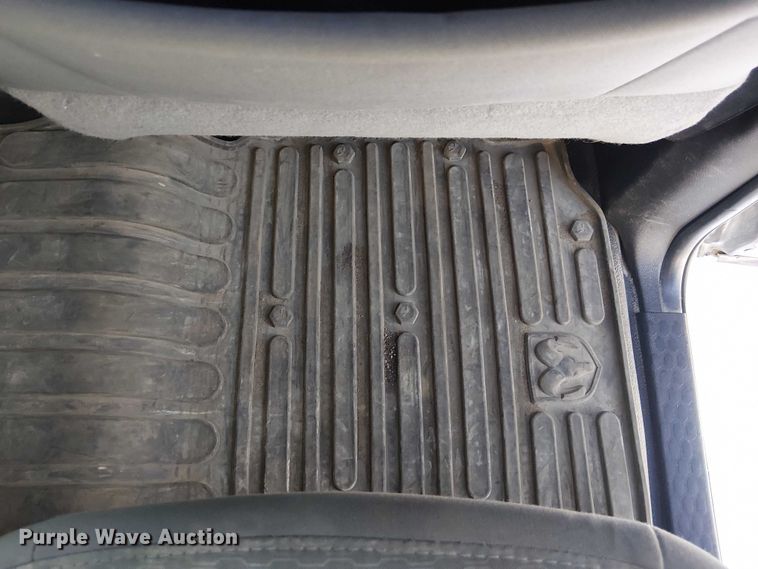 image for item FK0723 2014 RAM 1500 Crew Cab pickup truck