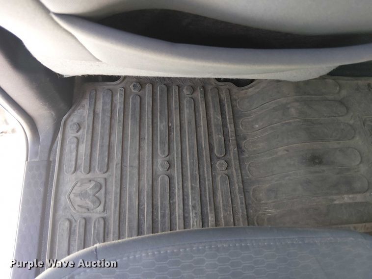 image for item FK0723 2014 RAM 1500 Crew Cab pickup truck