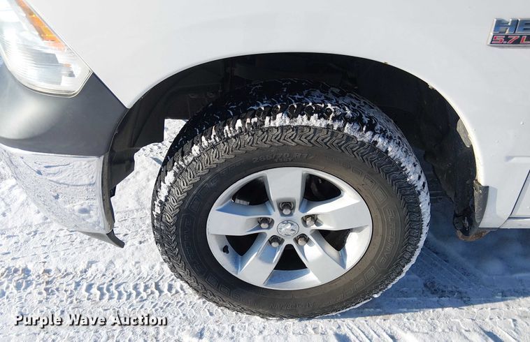 image for item FK0723 2014 RAM 1500 Crew Cab pickup truck