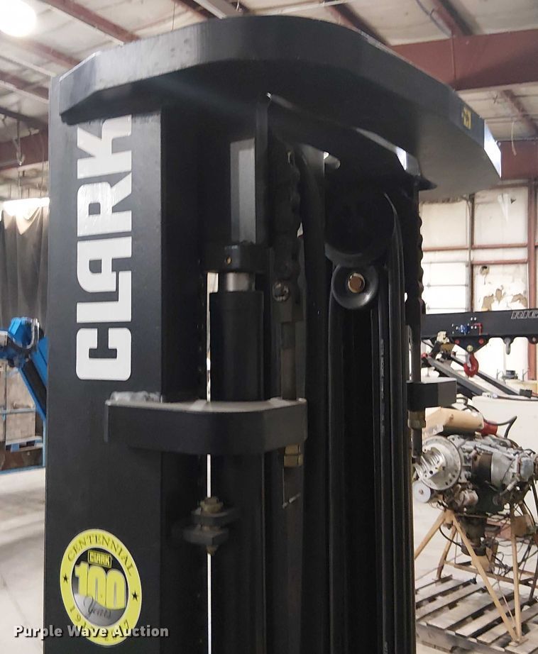 image for item FK0732 Clark C25CL forklift