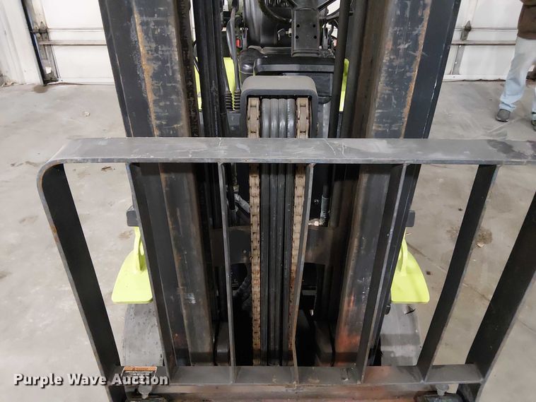 image for item FK0732 Clark C25CL forklift