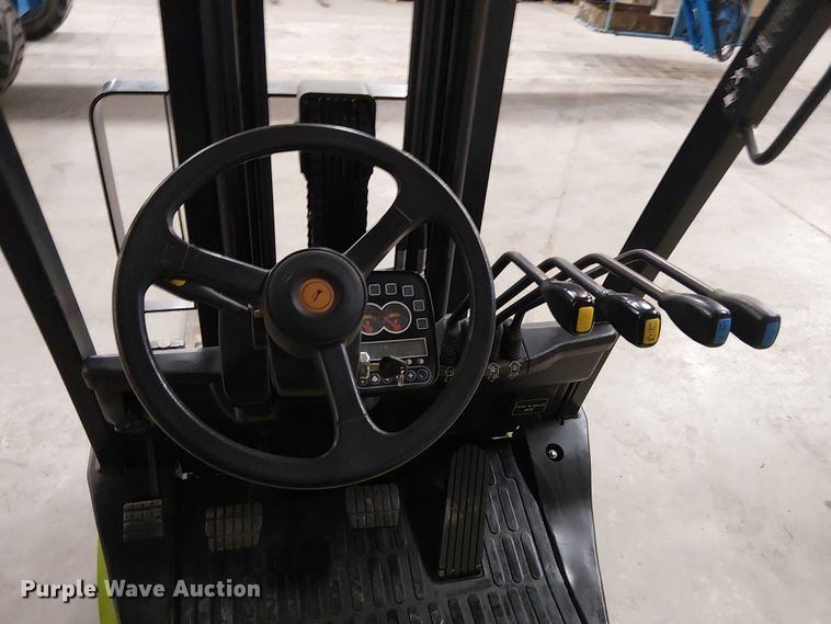 image for item FK0732 Clark C25CL forklift