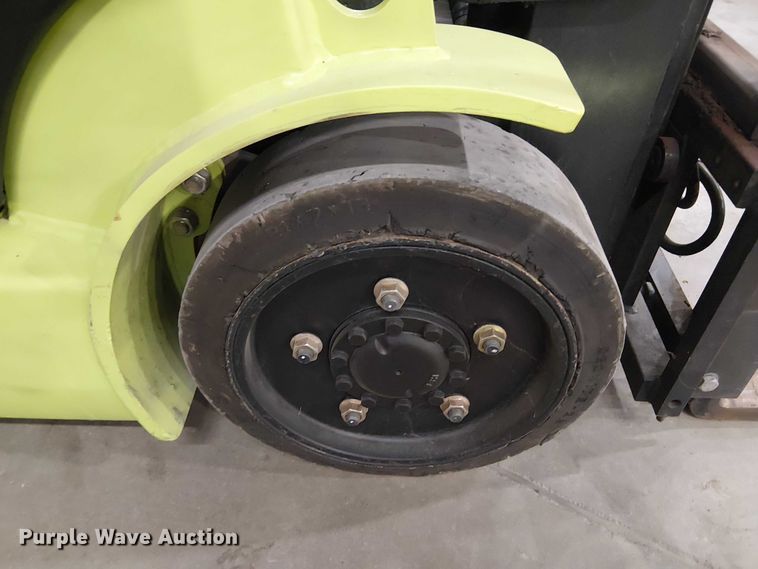 image for item FK0732 Clark C25CL forklift