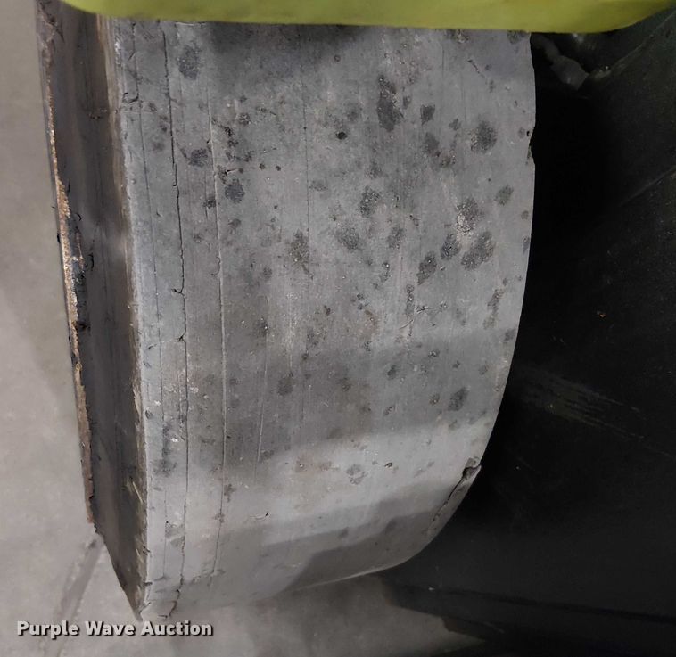 image for item FK0732 Clark C25CL forklift