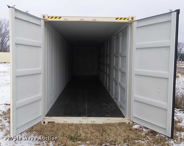 image for item FK0737 ZB40A1S6 shipping container