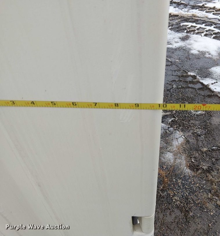 image for item FK0738 CIMC 1146A-22G1 shipping container