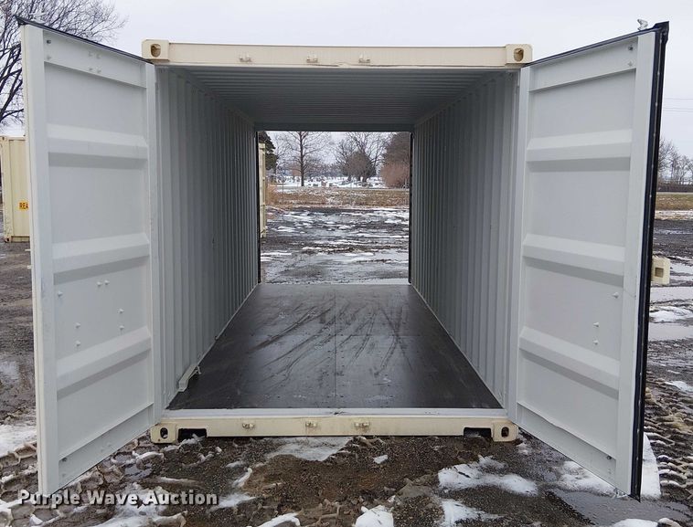 image for item FK0738 CIMC 1146A-22G1 shipping container