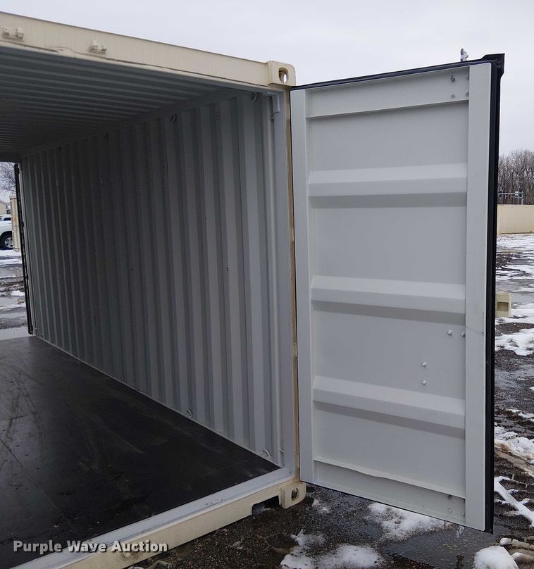 image for item FK0738 CIMC 1146A-22G1 shipping container