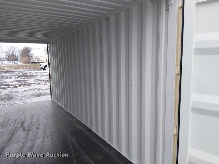 image for item FK0738 CIMC 1146A-22G1 shipping container