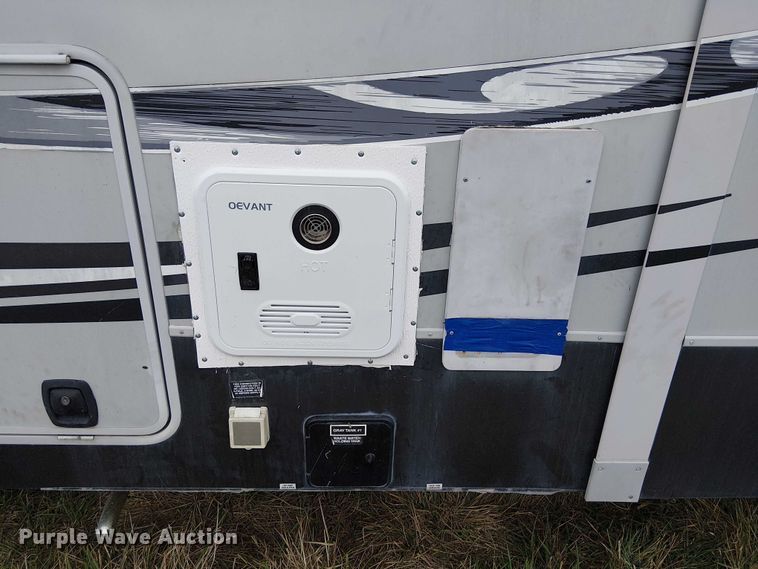 image for item FK0743 2011 Heartland Cyclone HD Edition toy hauler camper