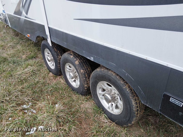 image for item FK0743 2011 Heartland Cyclone HD Edition toy hauler camper