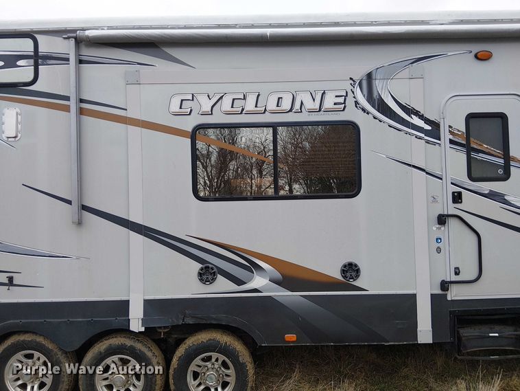 image for item FK0743 2011 Heartland Cyclone HD Edition toy hauler camper