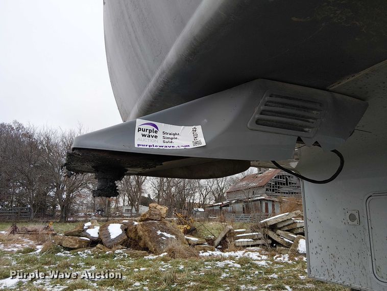 image for item FK0743 2011 Heartland Cyclone HD Edition toy hauler camper