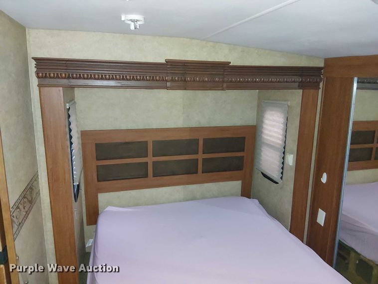 image for item FK0743 2011 Heartland Cyclone HD Edition toy hauler camper