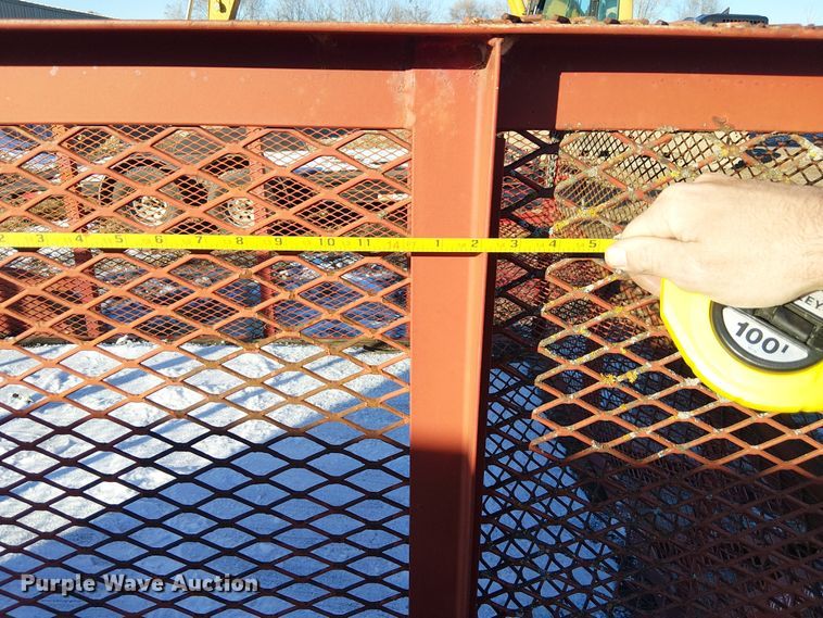 image for item FK0753 2005 Load-Trail utility trailer