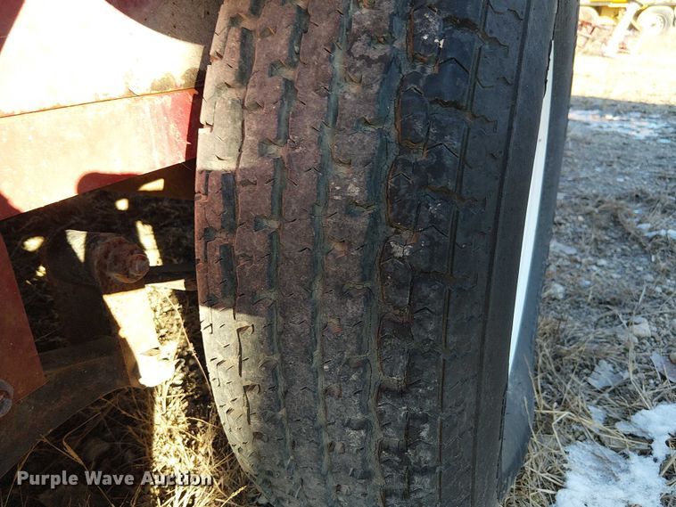 image for item FK0753 2005 Load-Trail utility trailer