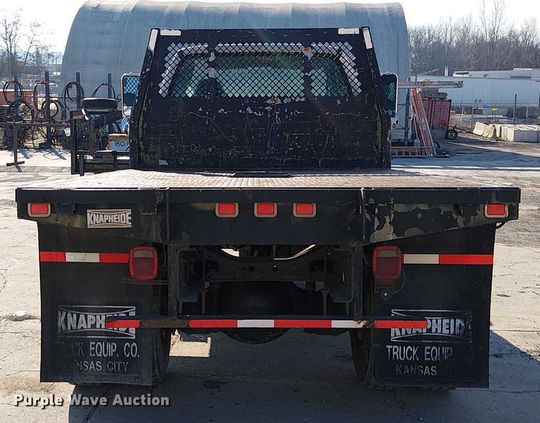 image for item FK0800 2006 Ford F750 Super Duty flatbed truck