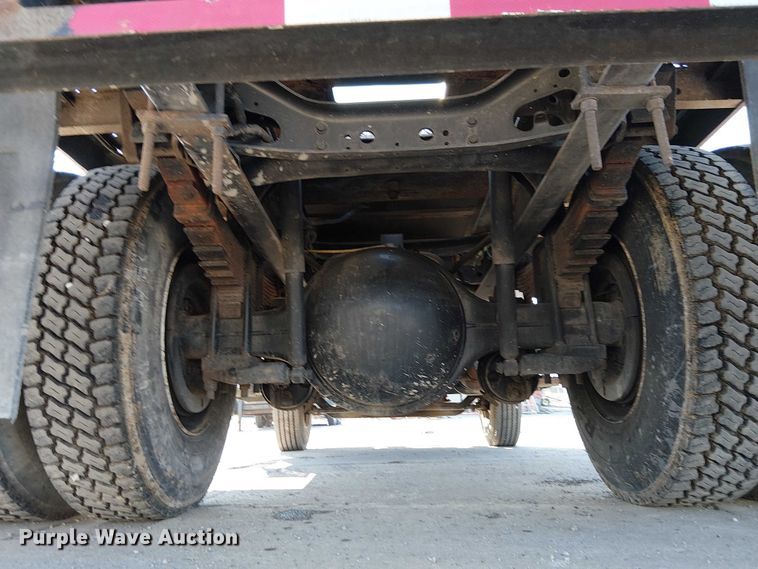 image for item FK0800 2006 Ford F750 Super Duty flatbed truck