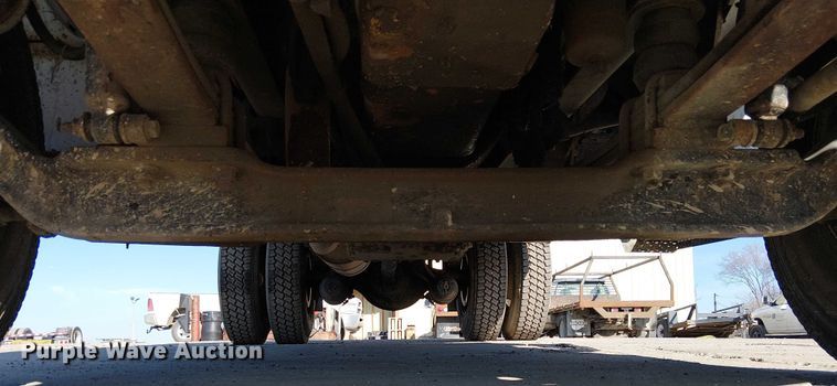 image for item FK0800 2006 Ford F750 Super Duty flatbed truck