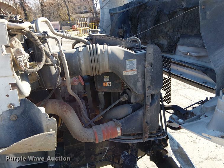 image for item FK0800 2006 Ford F750 Super Duty flatbed truck