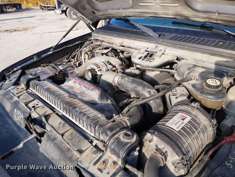 image for item FK0801 2006 Ford F350 Super Duty utility bed pickup truck