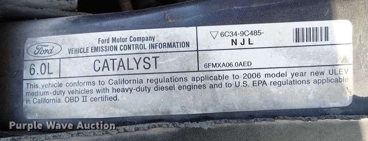 image for item FK0801 2006 Ford F350 Super Duty utility bed pickup truck