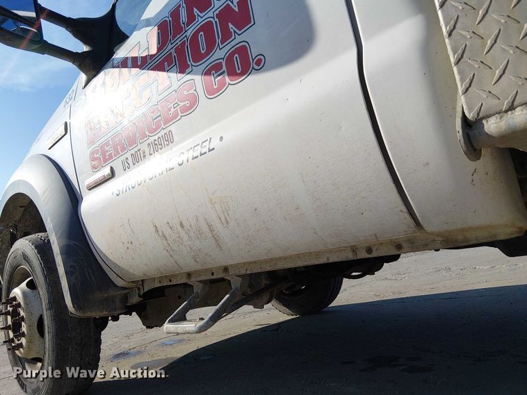 image for item FK0802 2007 Ford F550 flatbed truck