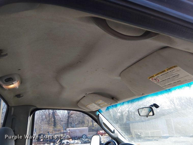 image for item FK0802 2007 Ford F550 flatbed truck