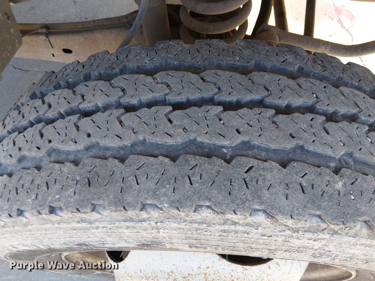 image for item FK0802 2007 Ford F550 flatbed truck