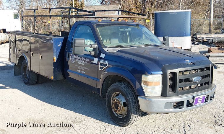 image for item FK0803 2008 Ford F350 Super Duty utility bed pickup truck